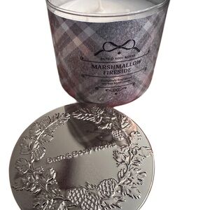 Bath & Body Works Marshmallow Fireside Candle with Plaid Design